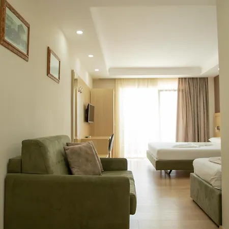Dyrrah Hotel 4*