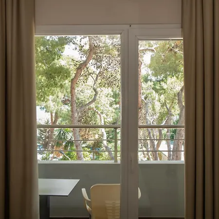 Hotel Dyrrah 4*