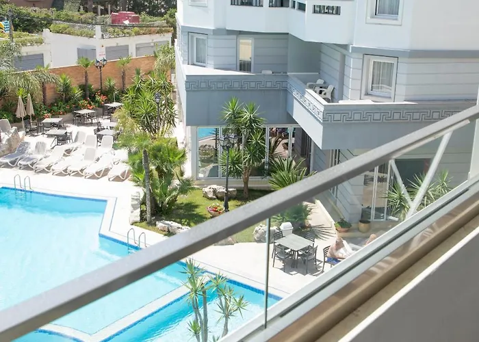 迪拉酒店 Durrës