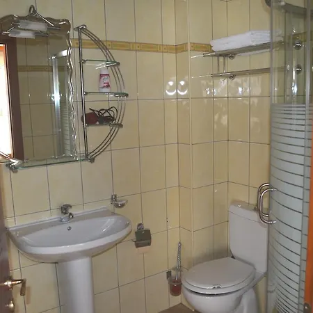 Dyrrah Szálloda 4*